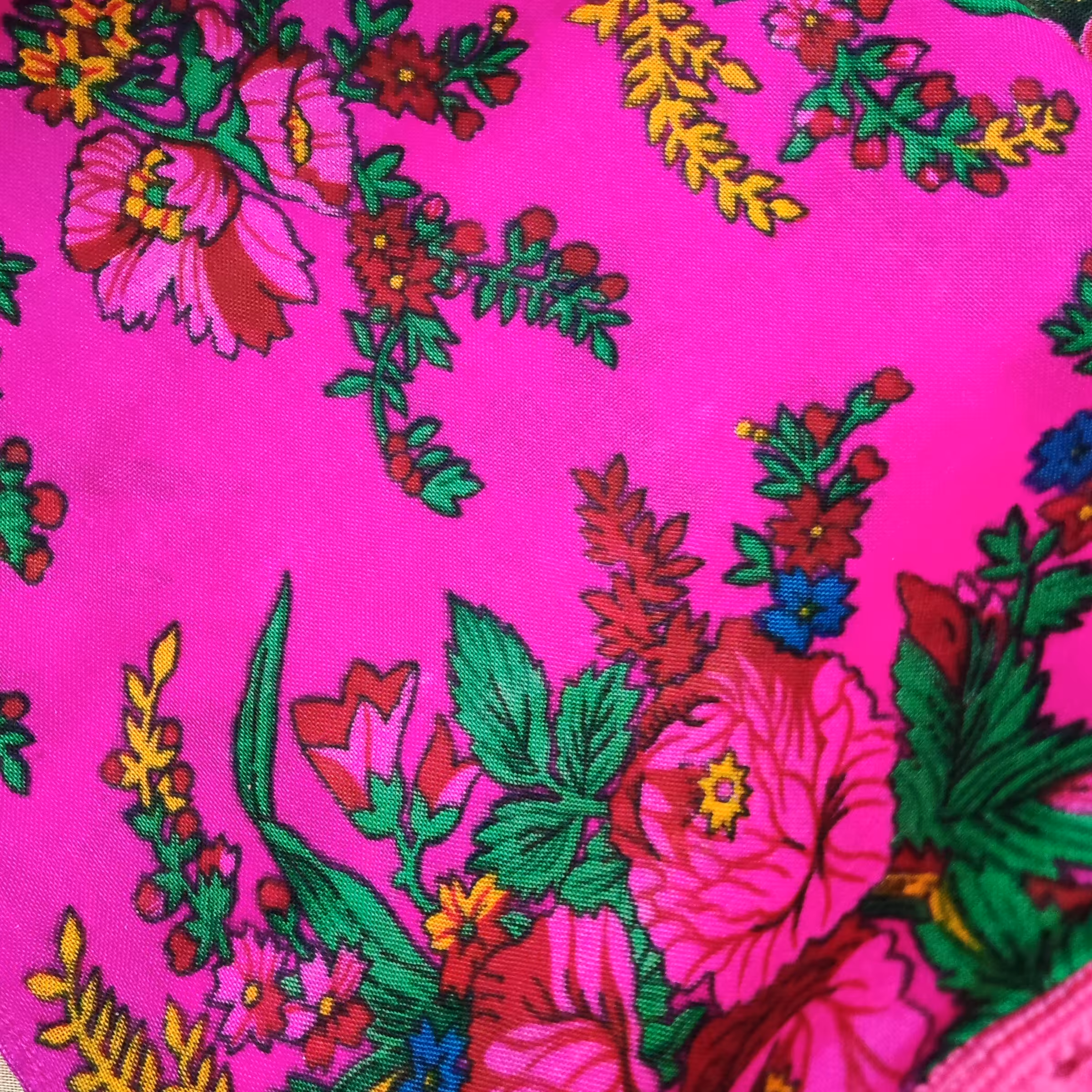 شال موهر پاکستانی اصل رنگ قرمز بنفش خوش رنگ