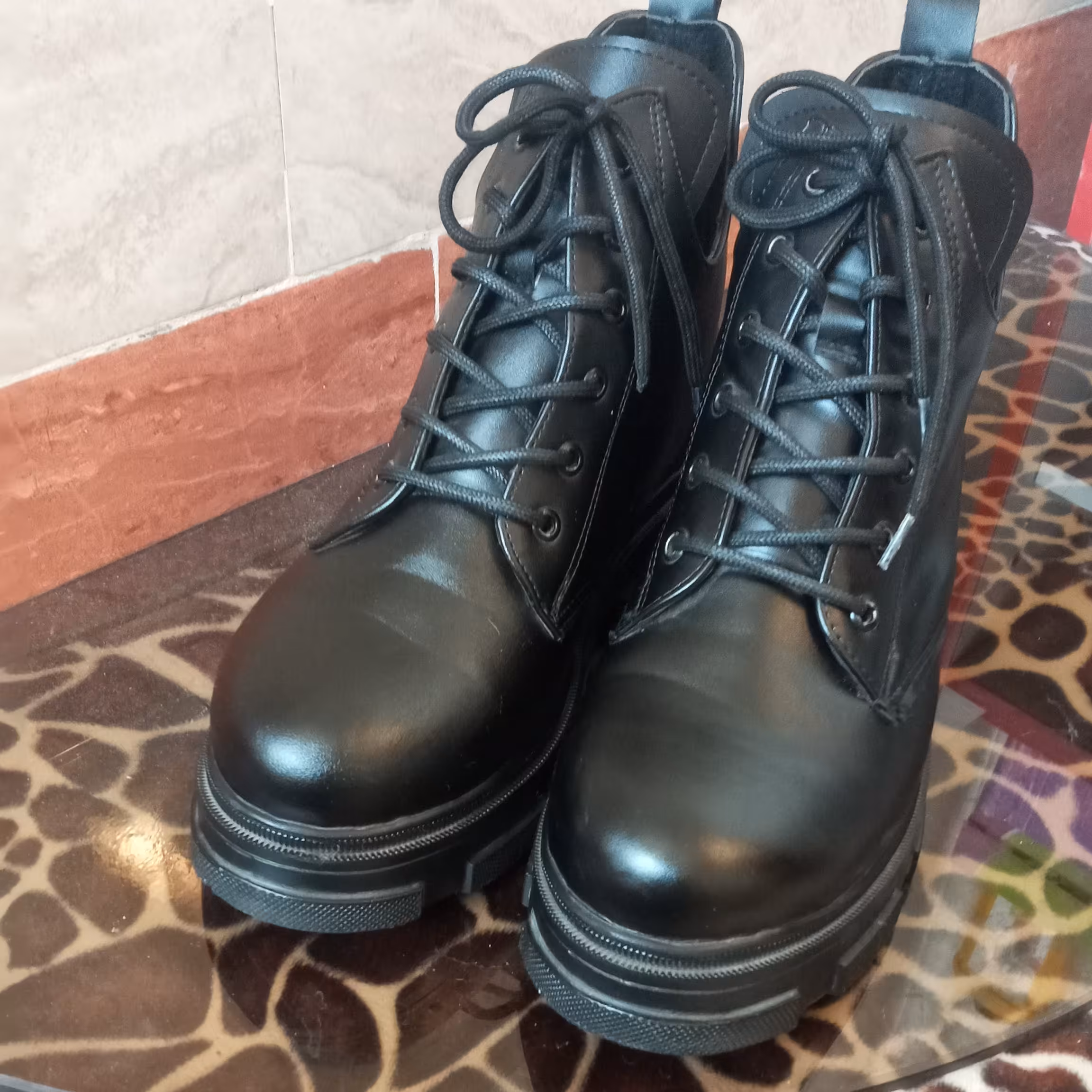 نیم بوت زنانه