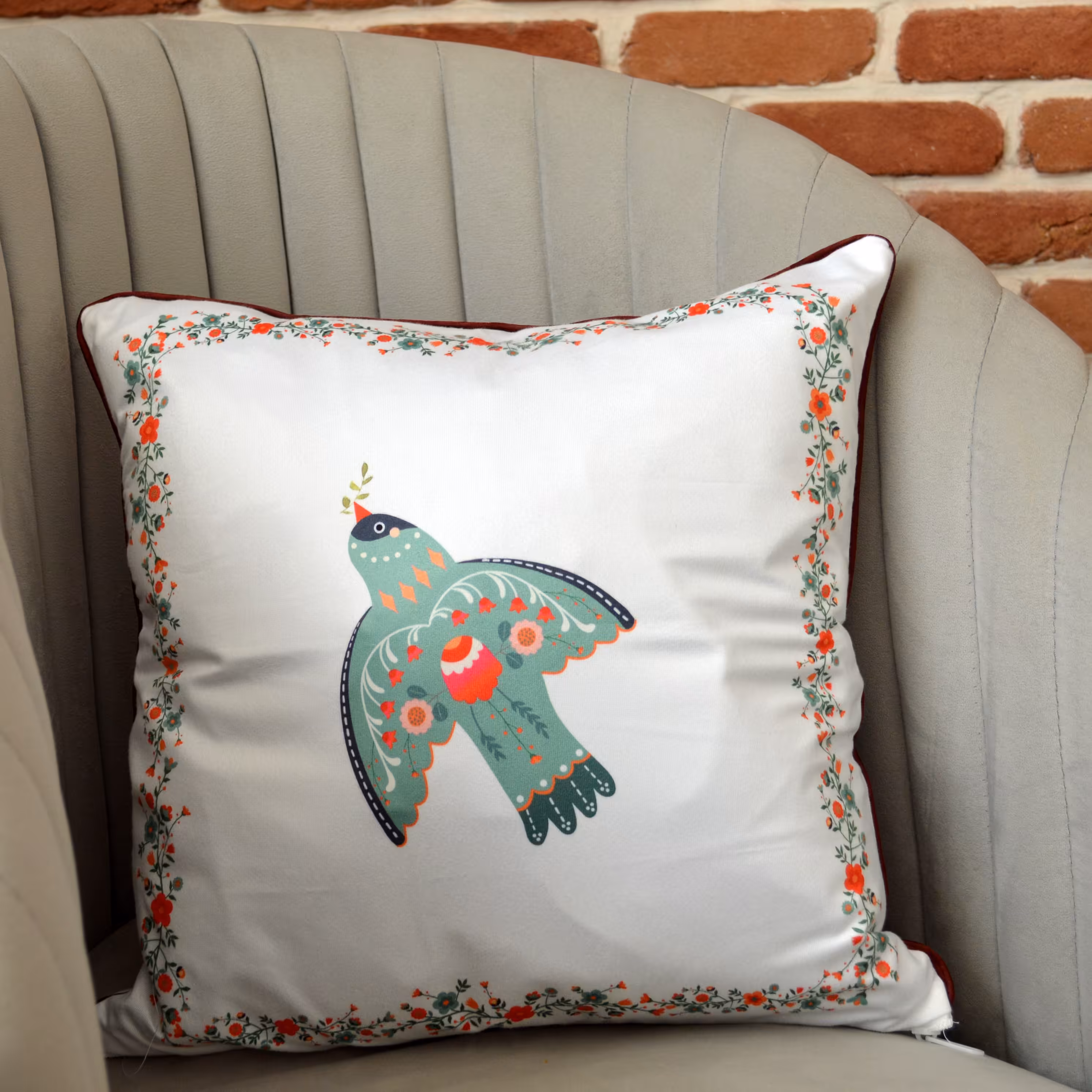 کوسن هنری طرح پرنده آزادی