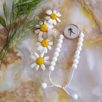 دستبند رزینی نماد ماه تولد بهمن 