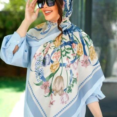 روسری نخی اعلا ، قواره 130 ، کد V435