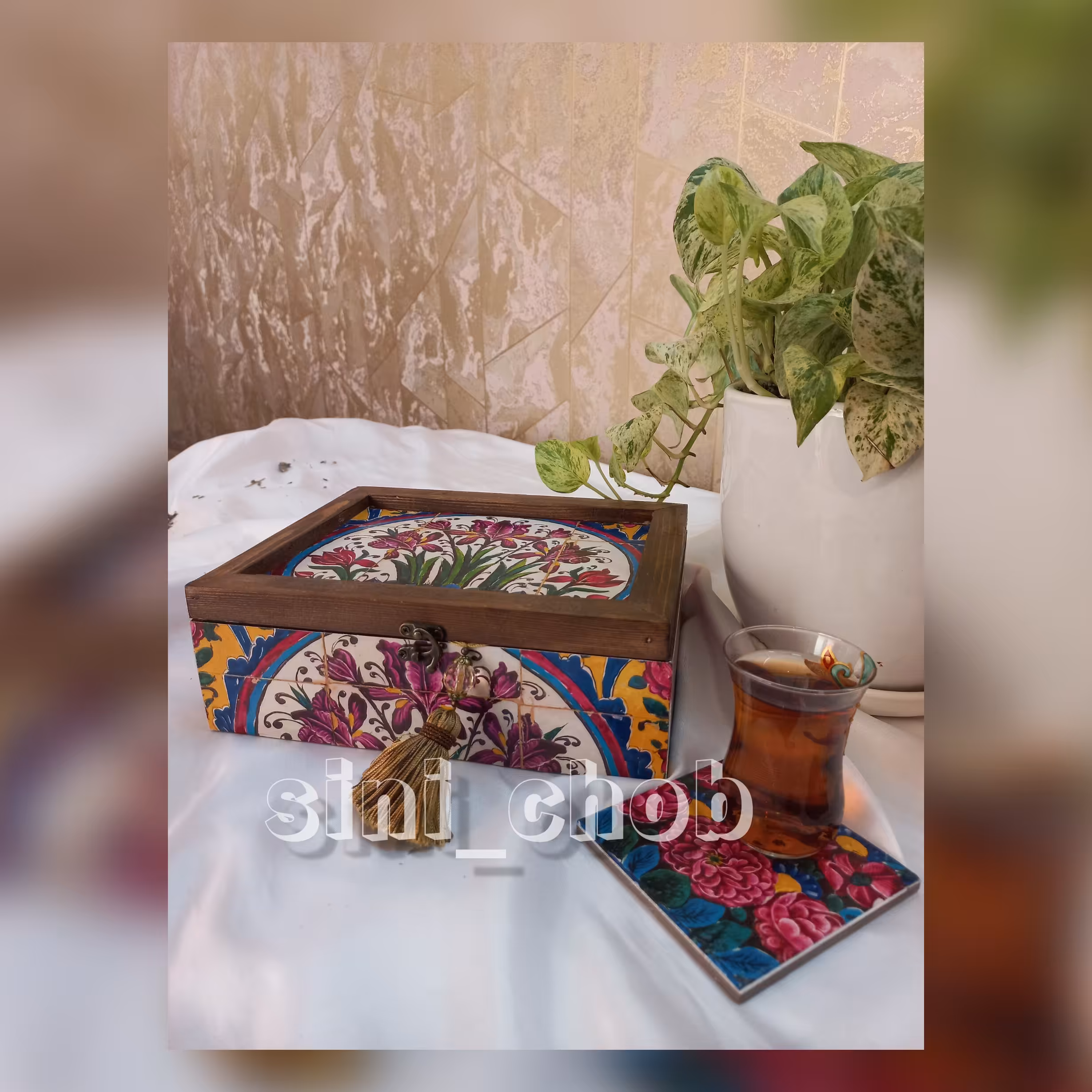 تیبگ چوبی سنتی ( جعبه پذیرایی)