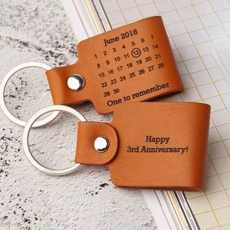 جاسویچی چرم