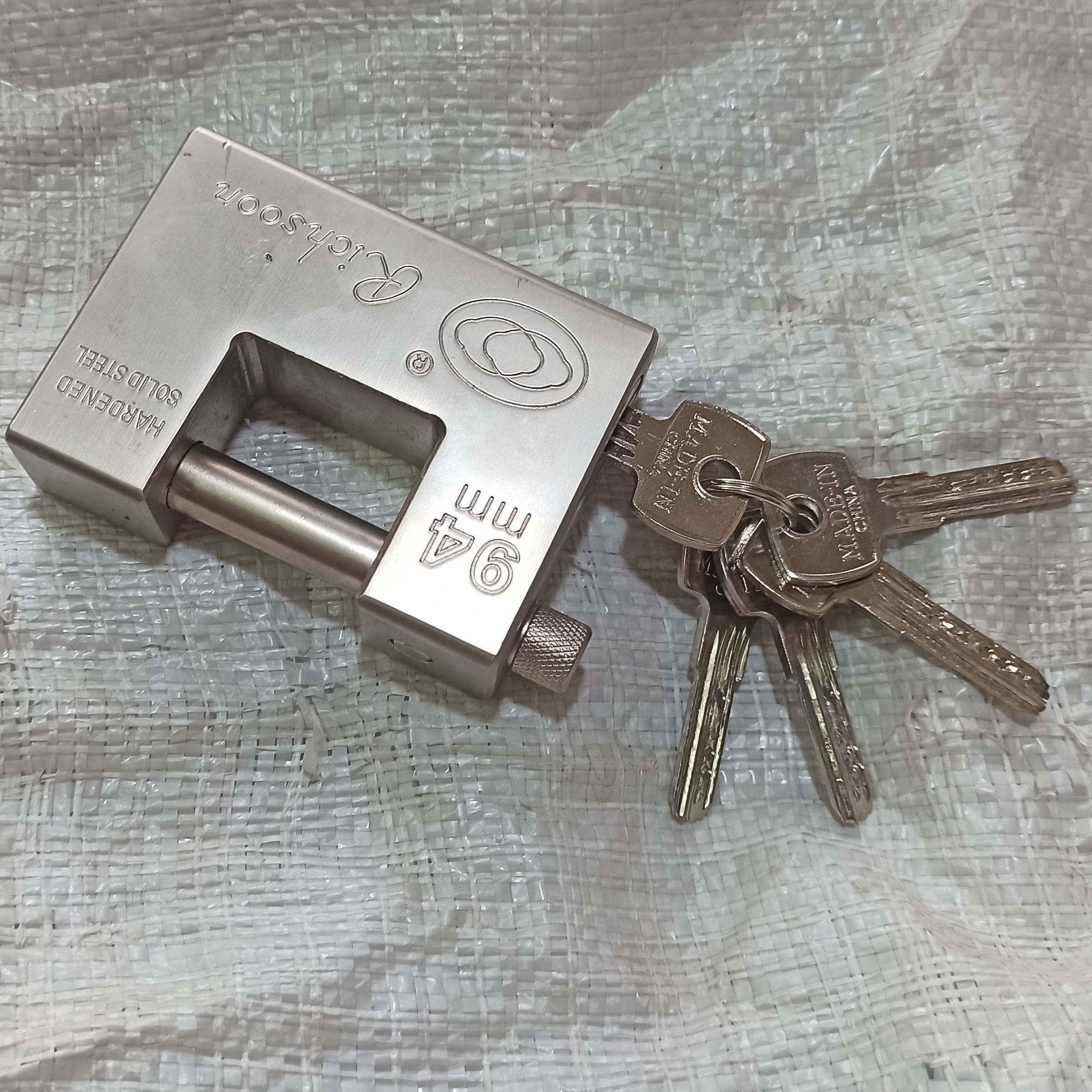 قفل کتابی فولادی بزرگ 94mm