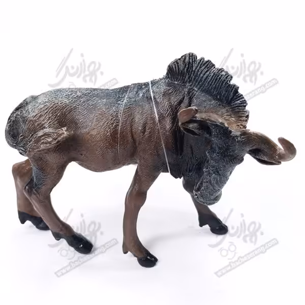 فیگور گاو وحشی سایز متوسط