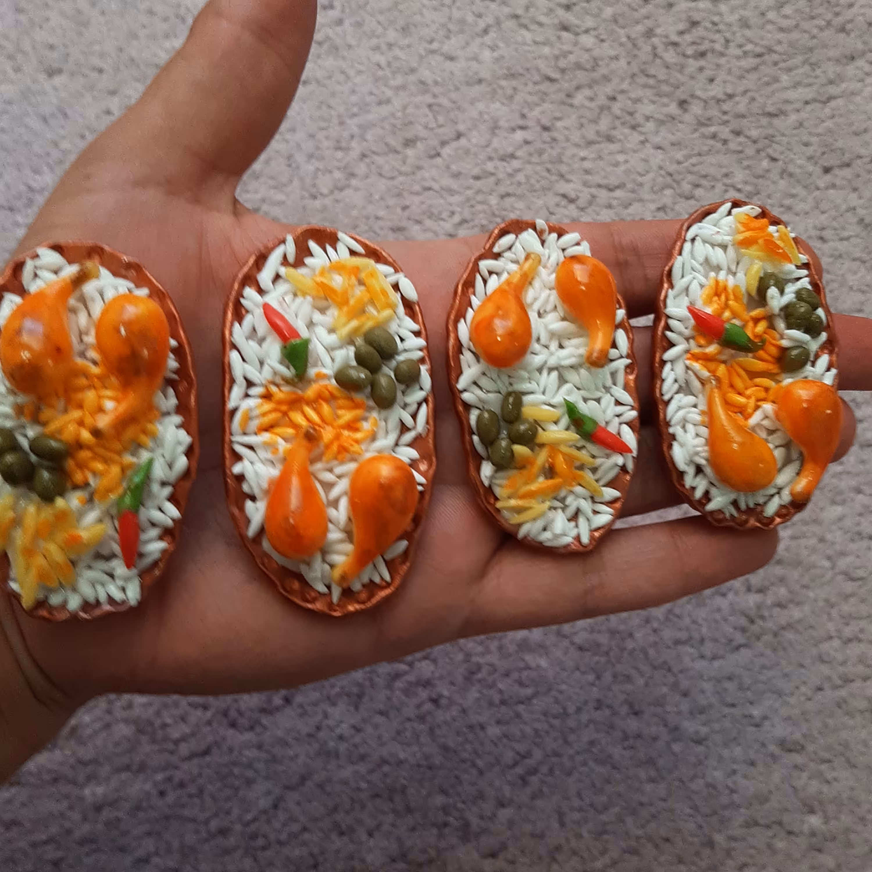 مگنت دیس مرغ