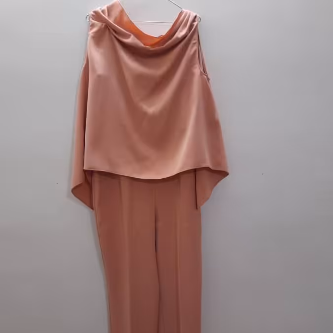 سرهمی زنانه گلبهی با شنل