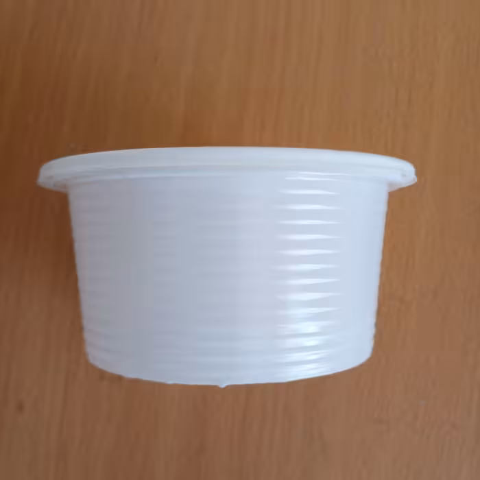 ظرف یکبار مصرف 50 عددی 9  در 6 س بستنی یا زرده در یک بسته  