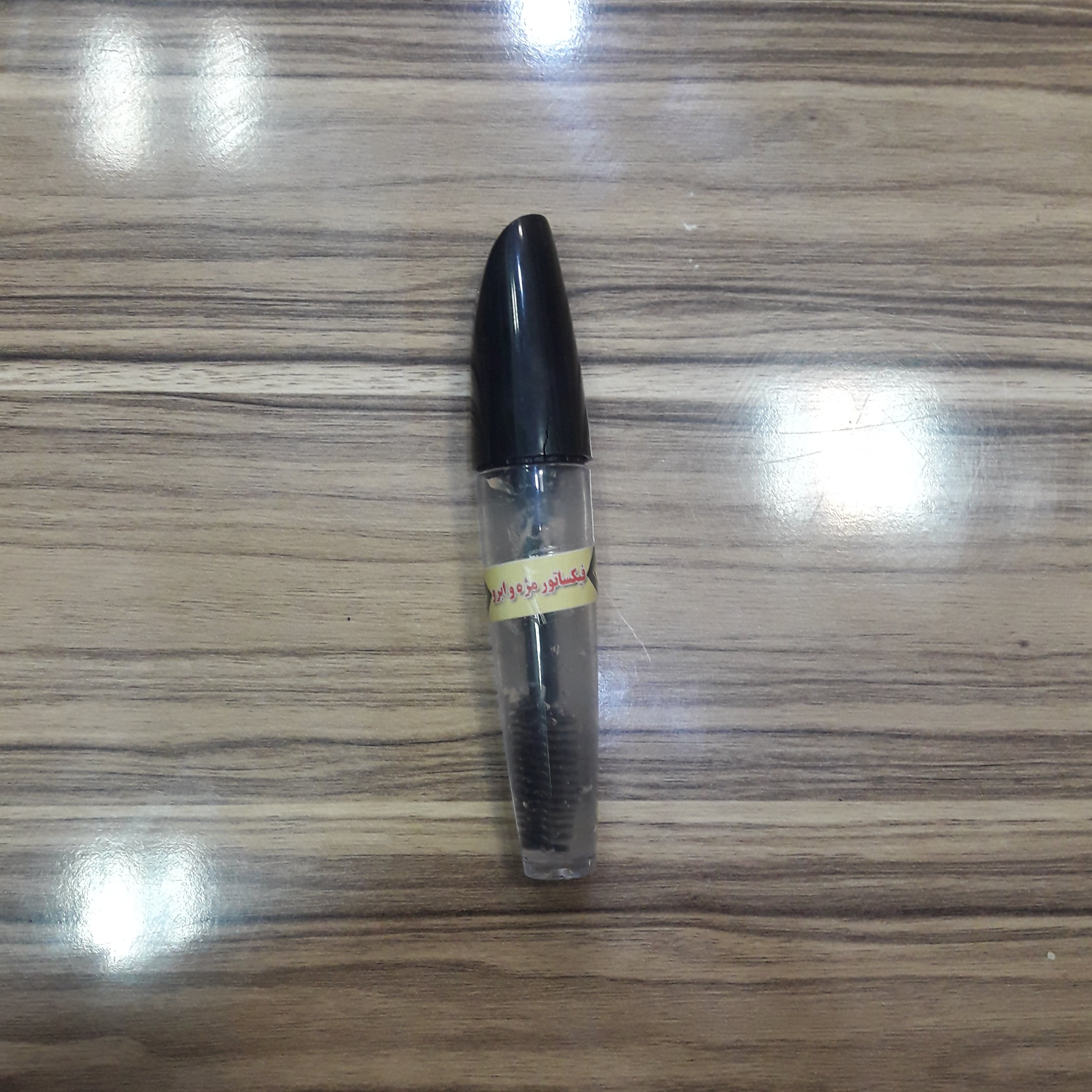 فیکساتور مژه و ابرو