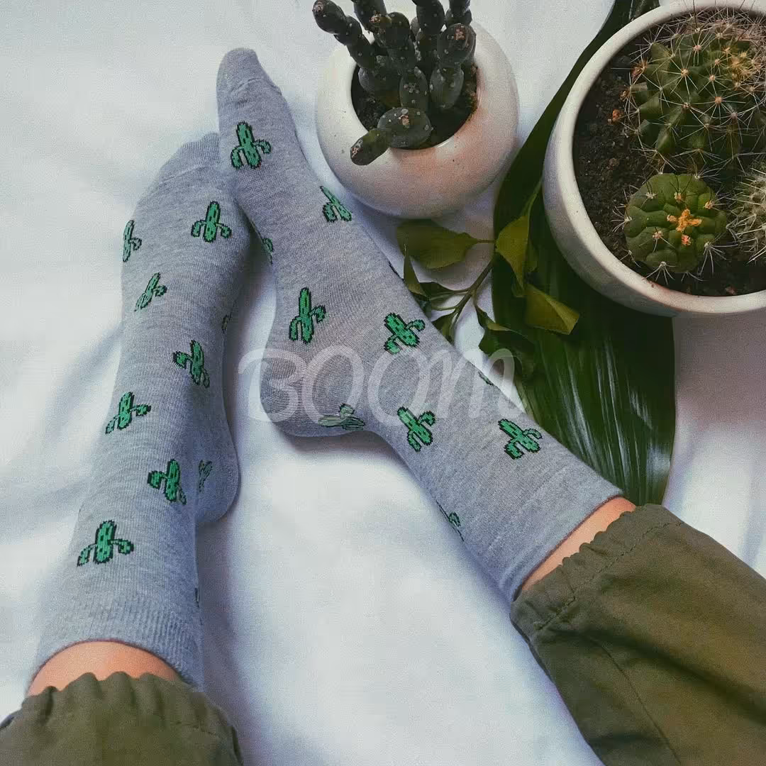 جوراب ساقدار کاکتوسی زمینه طوسی اسپرت فری سایز