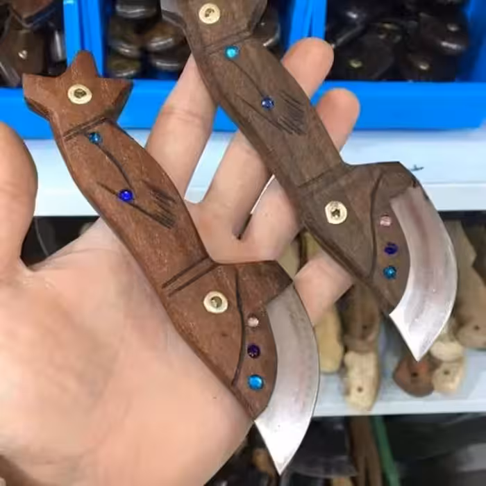 چاقو تیزی زنجان