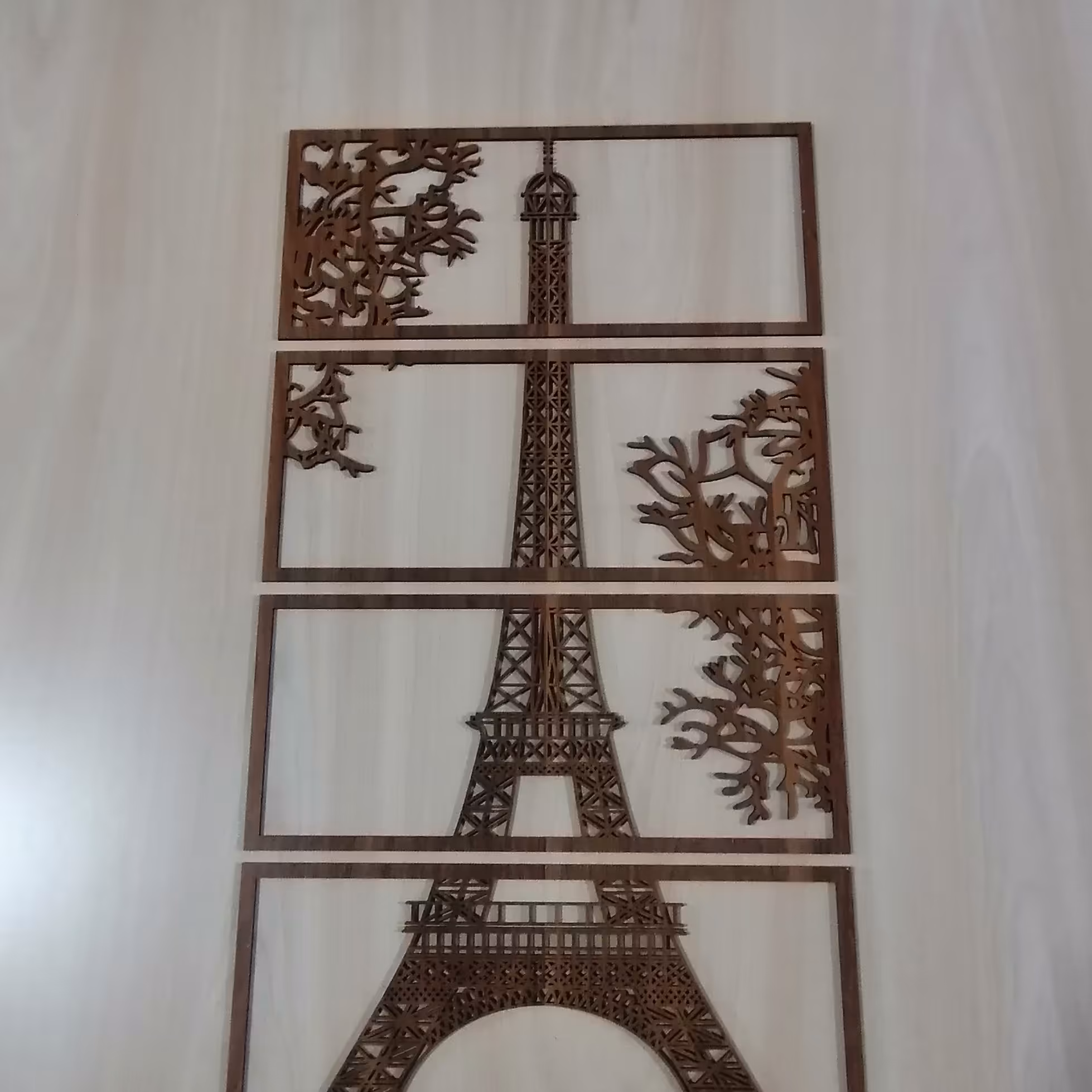 تابلو دکوری چوبی برج ایفل 