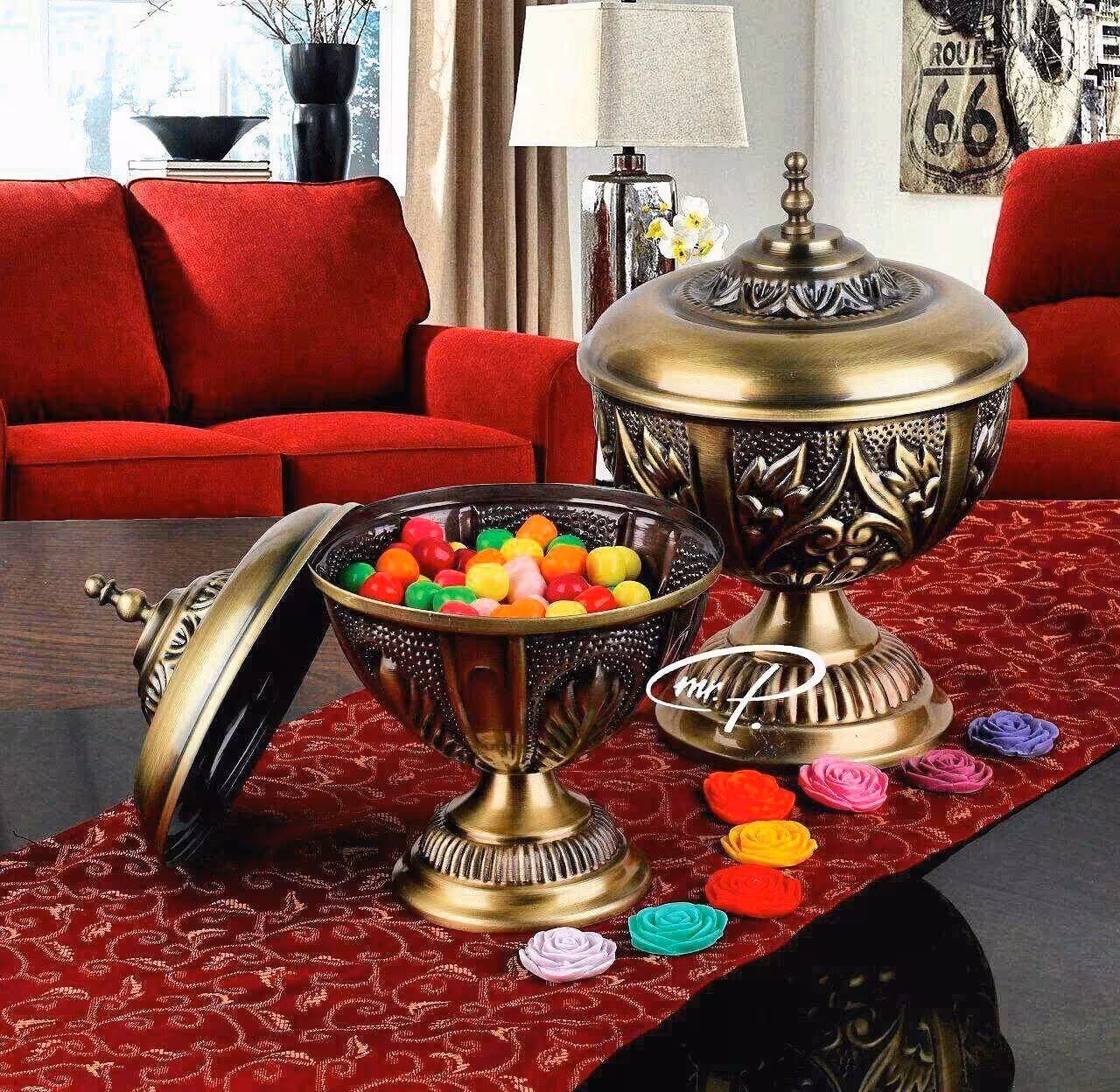 شکلات خوری فلزی