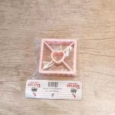 کاتر دونات مربع وسط قلب