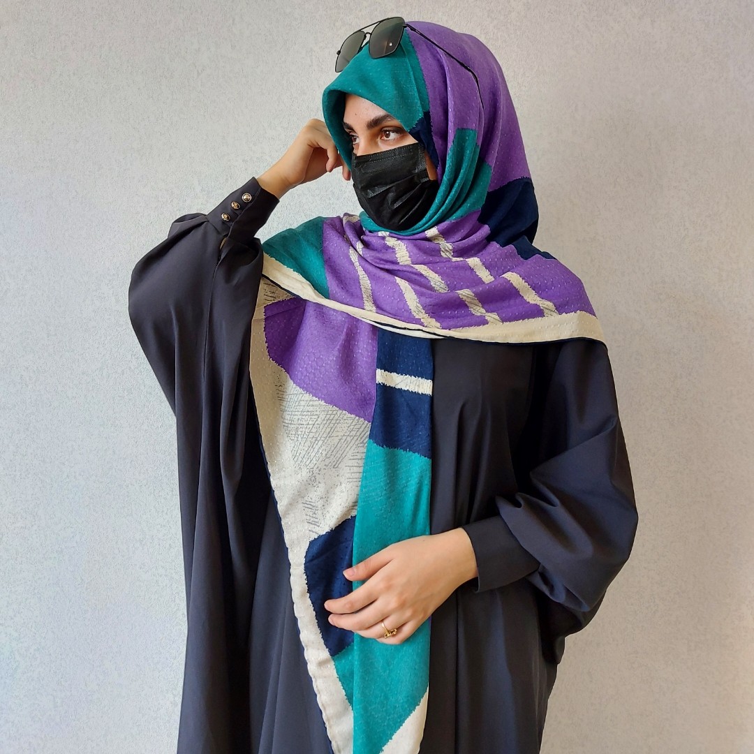روسری نخی بنفش مناسب بهار و تابستان