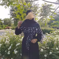 روسری دورچین بسیار شیک و زیبا یاس 
