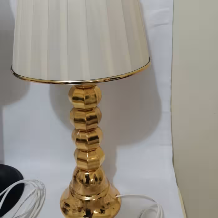 چراغ خواب، آباژورطلایی دلتا