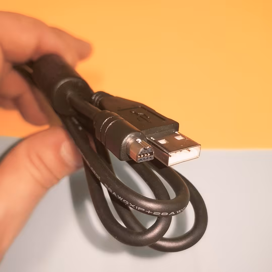 کابل الکترونیکی و الکتریکی  سیم دوربین انتقال دیتا عکس فیلم کابل شارژ و  انتقال تصویر دوربین فیلم برداری عکاسی دیجیتالی