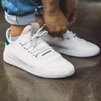 کفش کتانی آدیداس فارل ویلیامز سفید Adidas Pharrell Williams