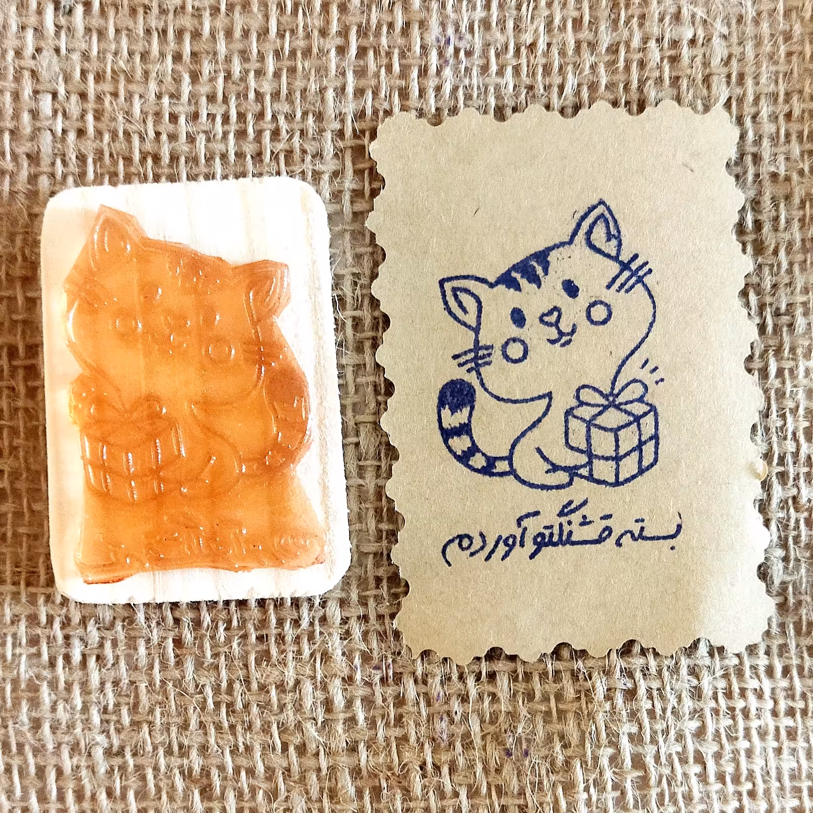 مهر ژلاتینی دستساز گربه پیشی کیوت مخصوص بسته بندی و ساخت گیفت کارت برای مشتری مهر دستساز تگ آویز محصول برچسب