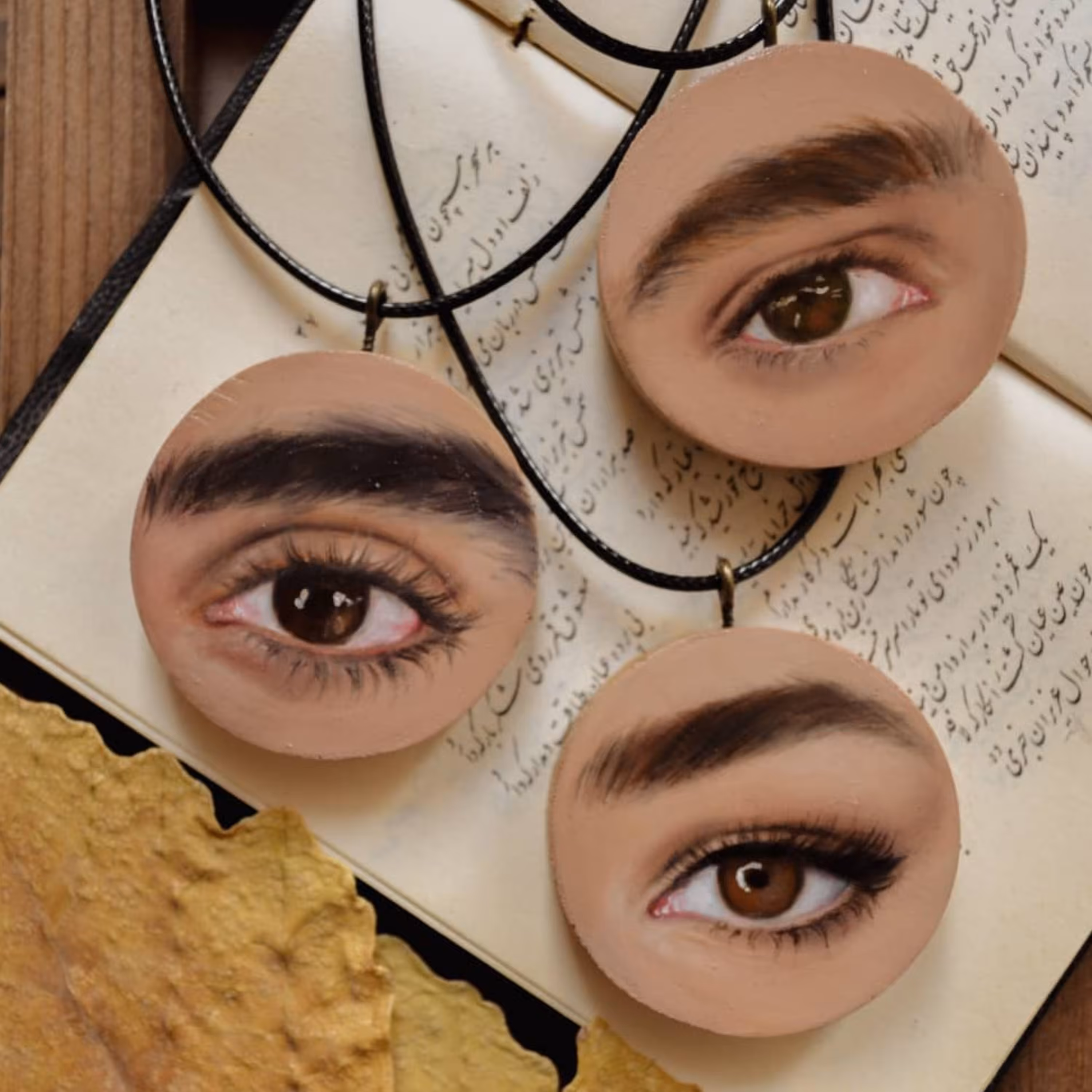 نقاشی روی چوب  دیوارکوب چوبی