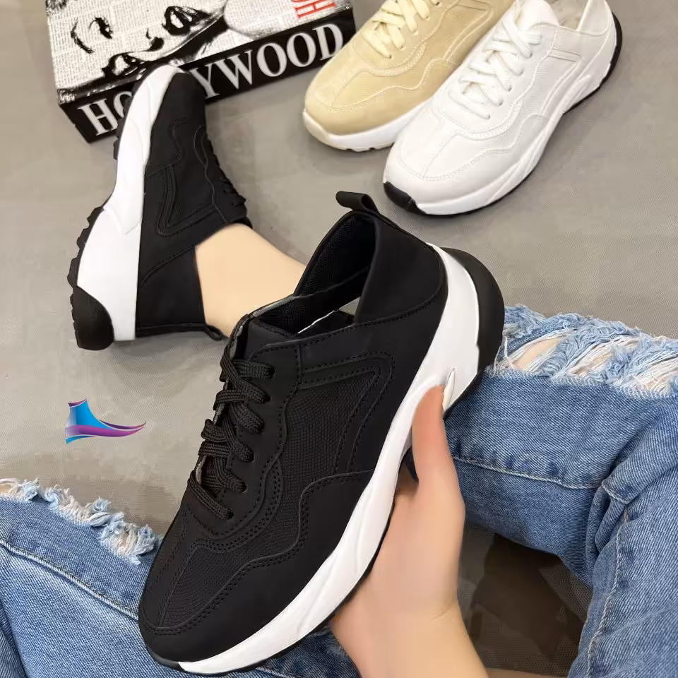 کتونی
Model new 
کد 575
قالب استاندارد
زیره نرم و راحت 
زیره و رویه خارجی 
جنس رویه چرم صنعتی