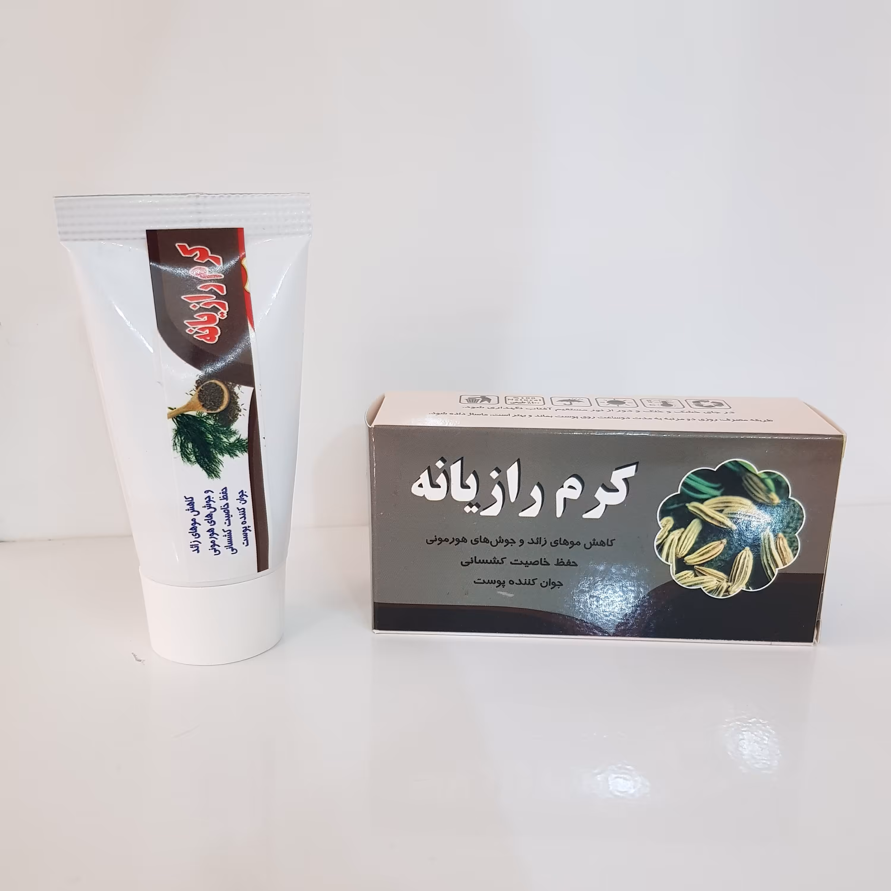 کرم رازیانه