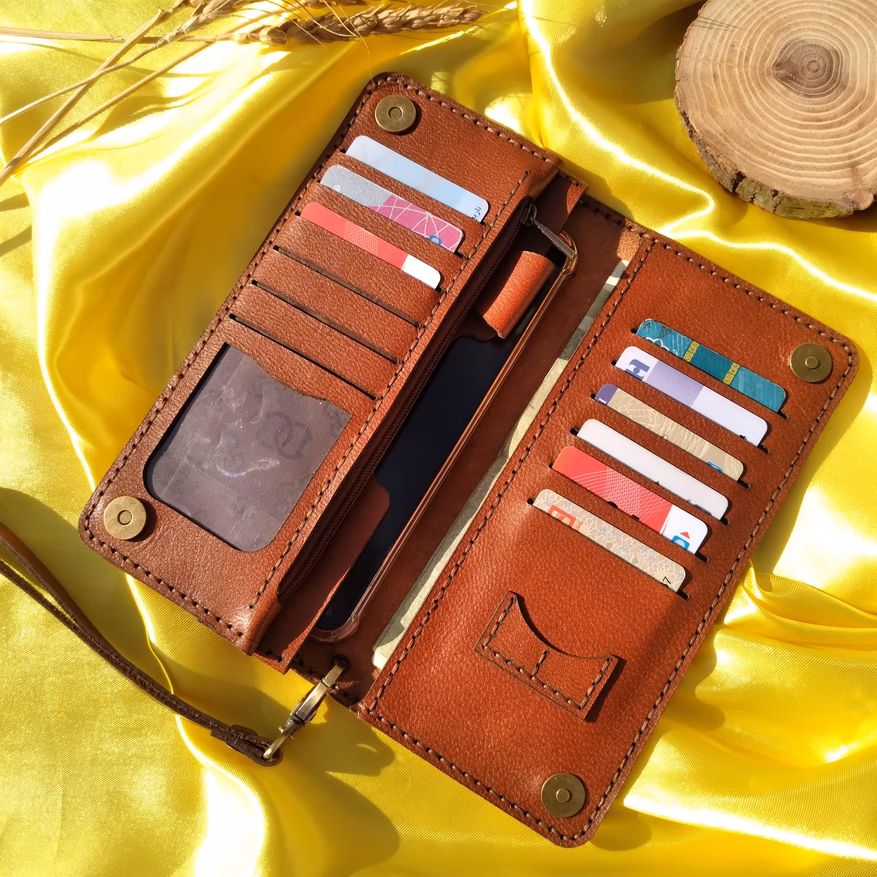 کیف پول مدل کیهان چرم طبیعی 