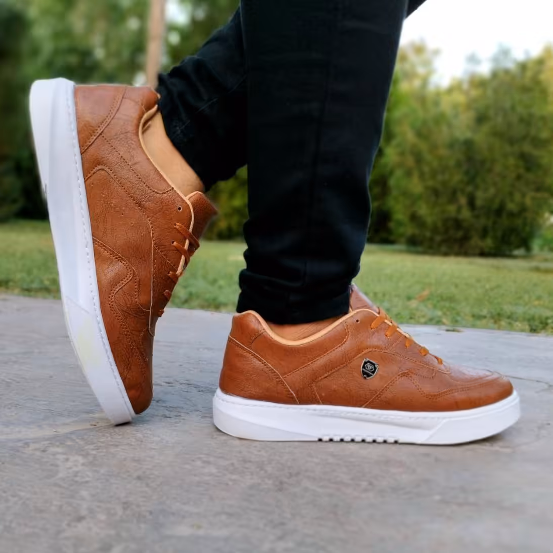 کفش ونس مردانه زیره پیو نرم قابل استفاده از براق کننده 2