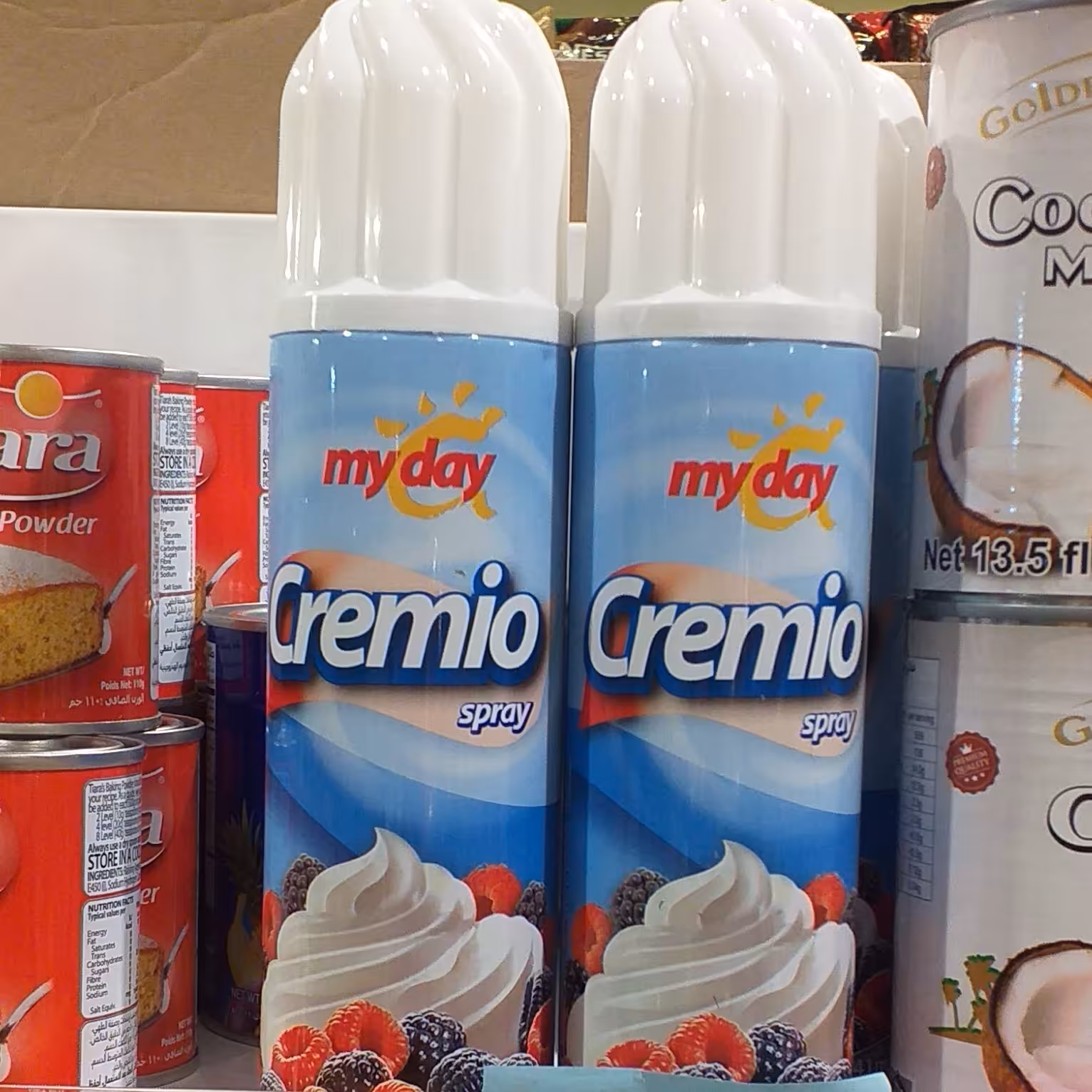 اسپری خامه فوری مناسب برای تزئین ژله و انواع دسرها 