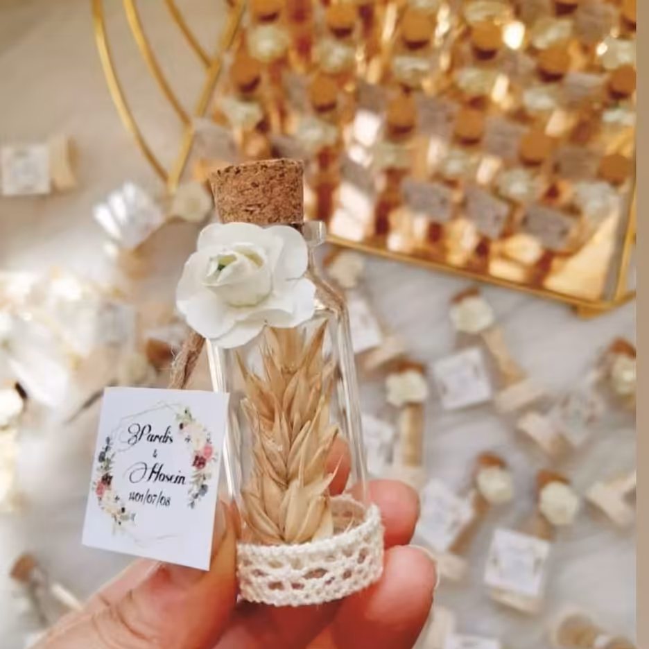 گیفت(گل و گندم)