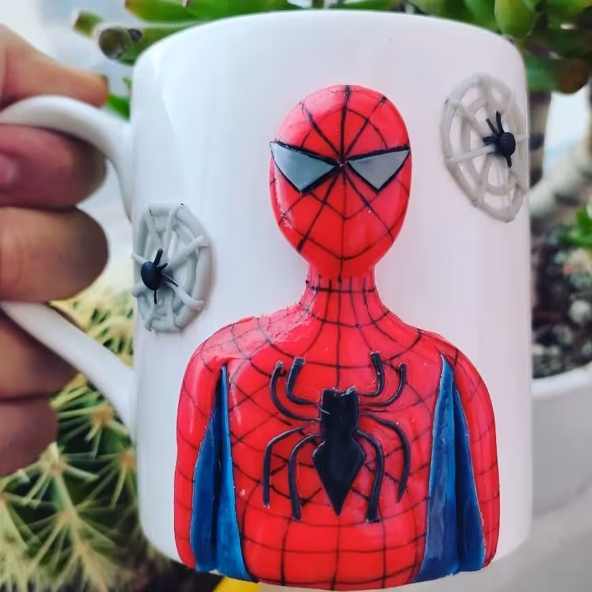 ماگ عروسکی طرح مرد عنکبوتی