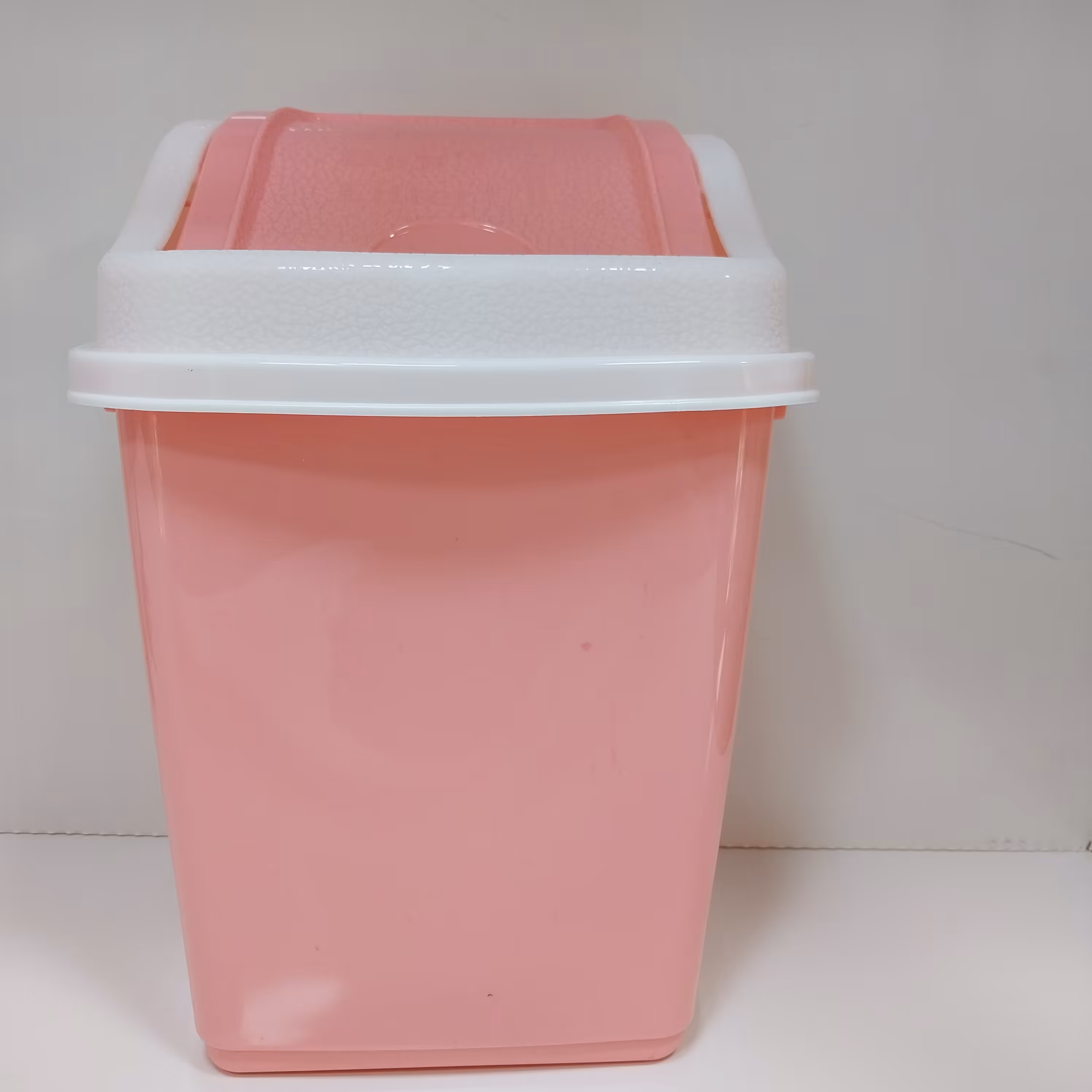 سطل بادبزنی کوچک