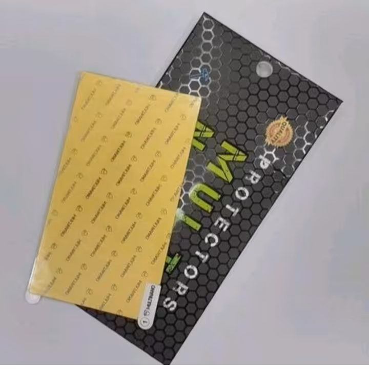 گلس روی مانیتور خودرو جک j4