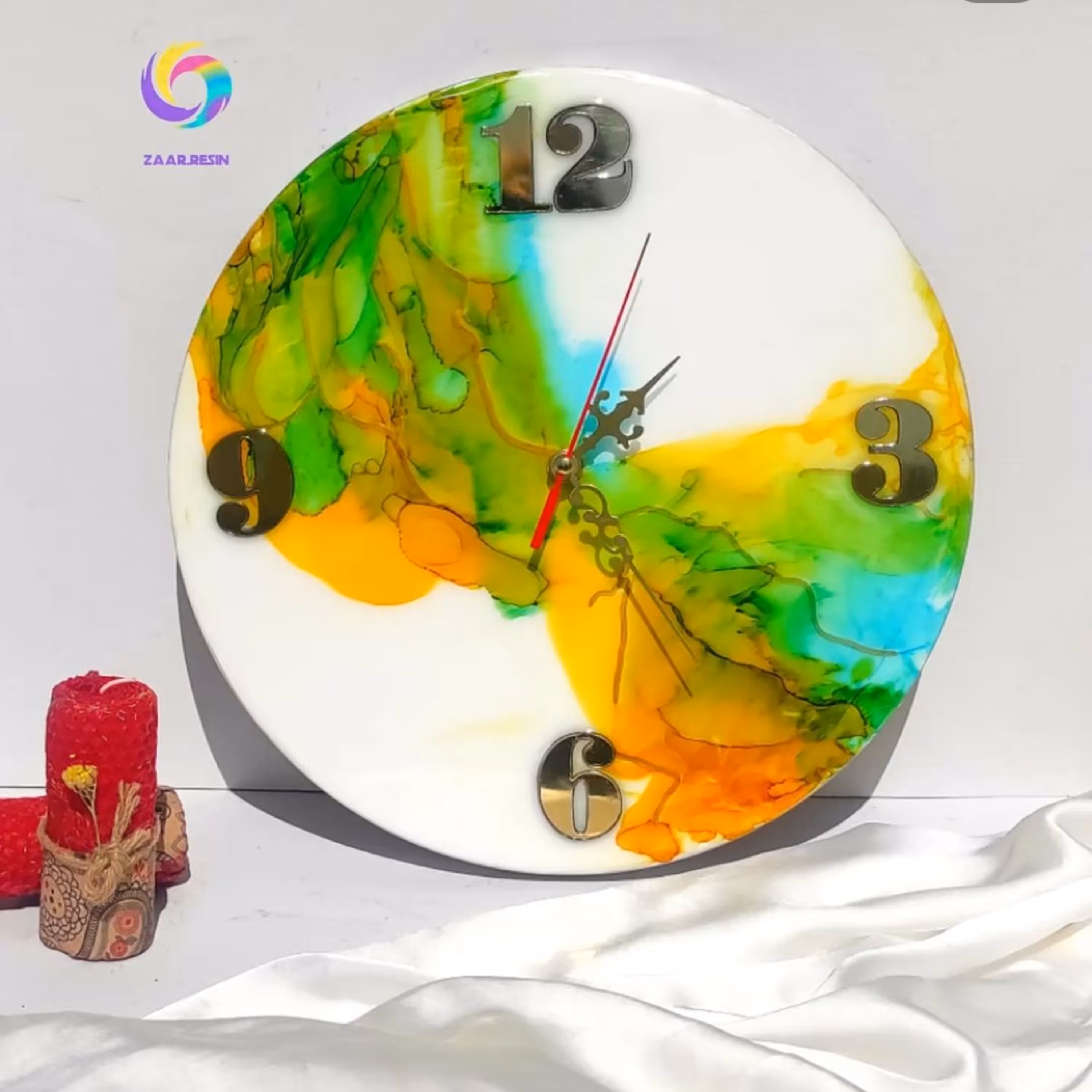 ساعت دیواری رزینی قطر 30 سانت خوشرنگ و شیک