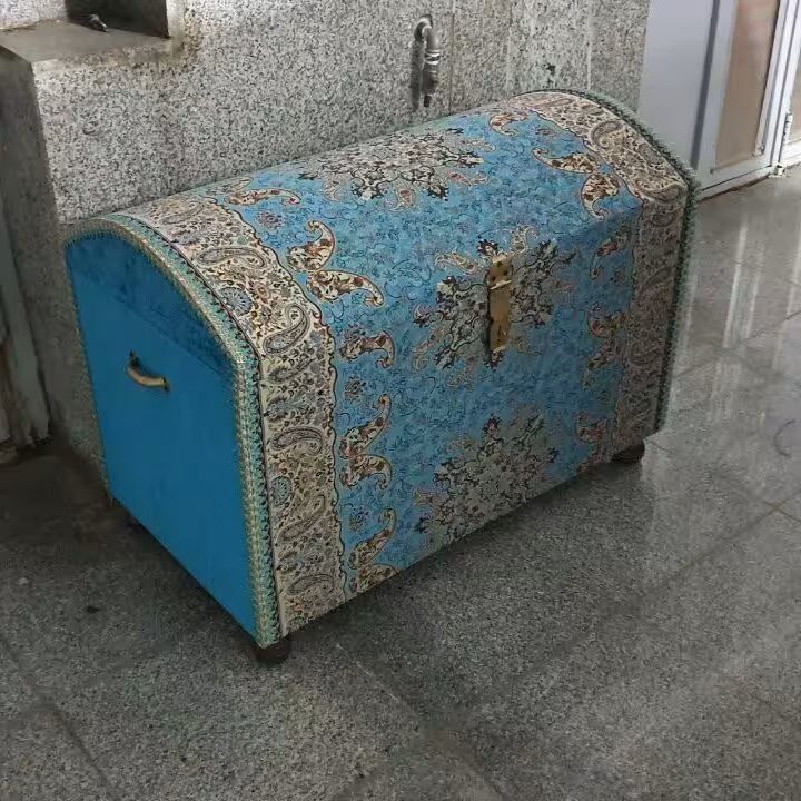 صندوقچه سنتی قدیمی  ترمه صندوق خلعتی تحویل در باربری مقصد 