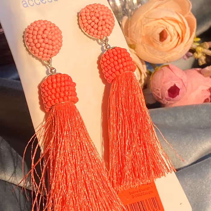 گوشواره ابریشمی  مجلسی گوشواره دخترانه مناسب کادو تولد گوشواره زنانه اکسسوری دخترانه وارداتی