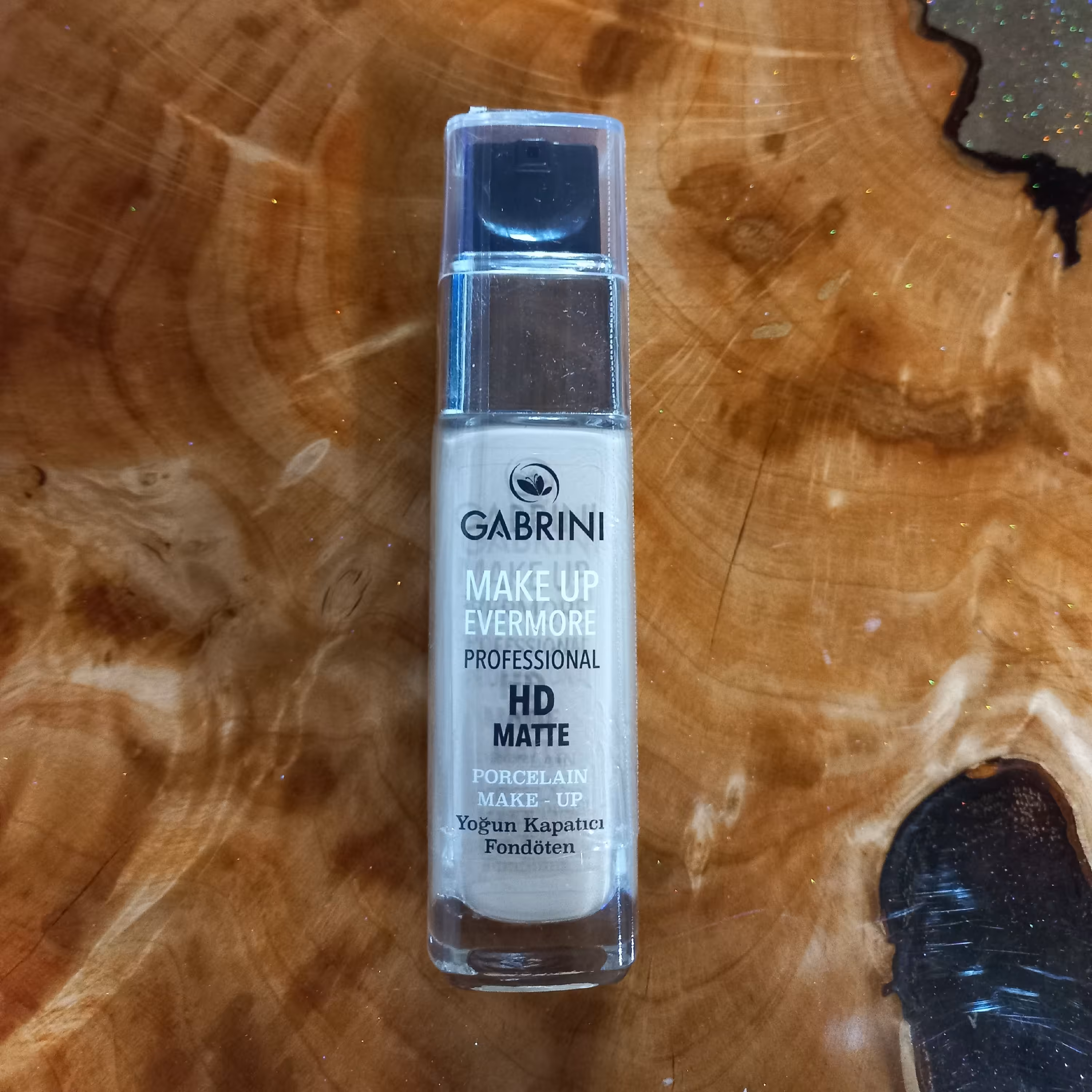 کرم پودر گابرینی شیشه ای مات HD اصل 