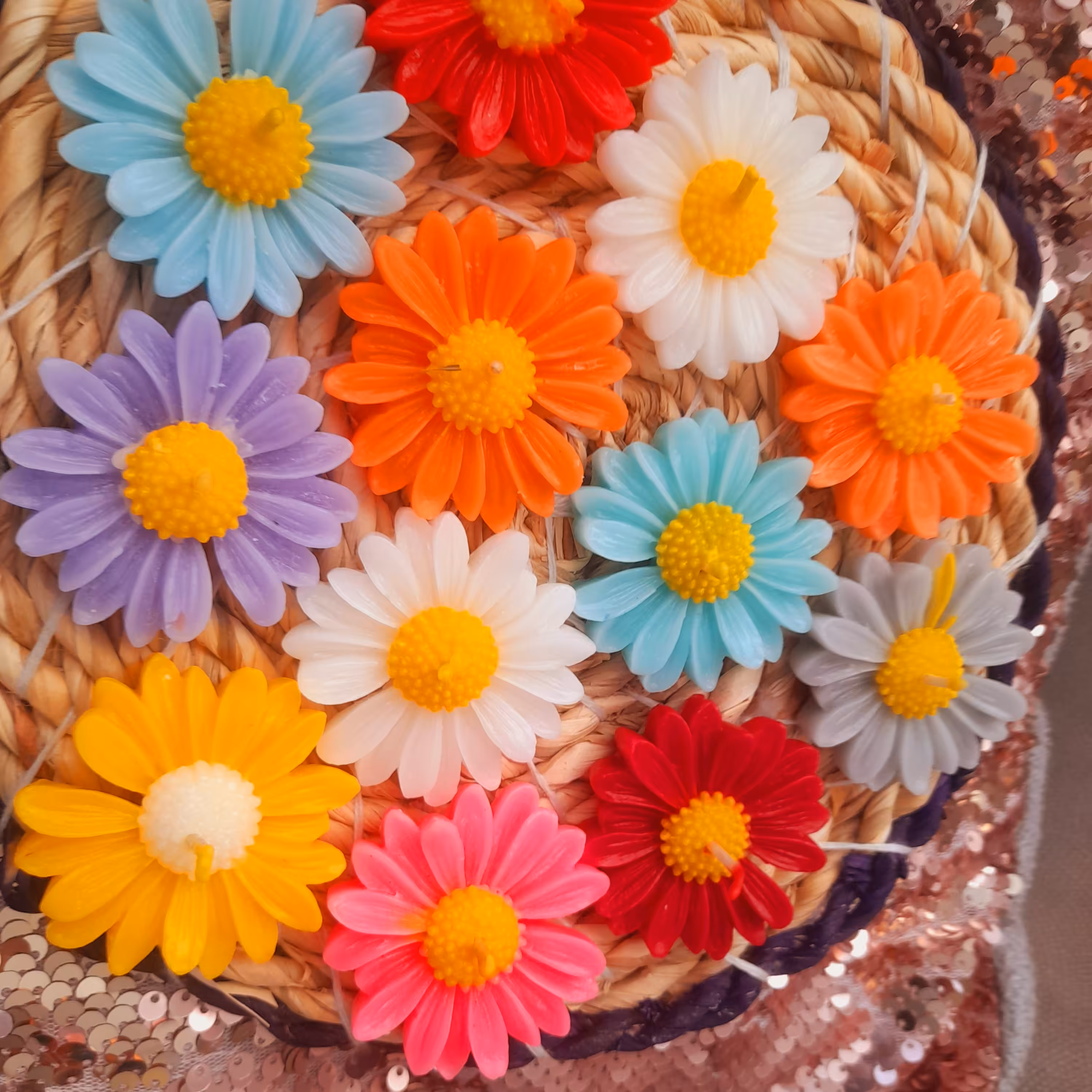 شمع گل بابونه یا مارگاریت.                                                     رنگ بندی کامل قطر 5cm