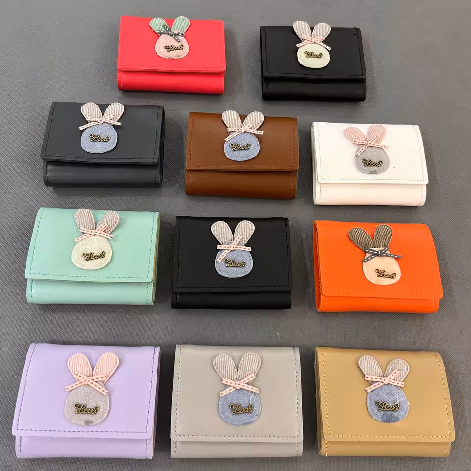 کیف پول چرم  زیبا و شیک رنگبندی متنوع  کد 1411