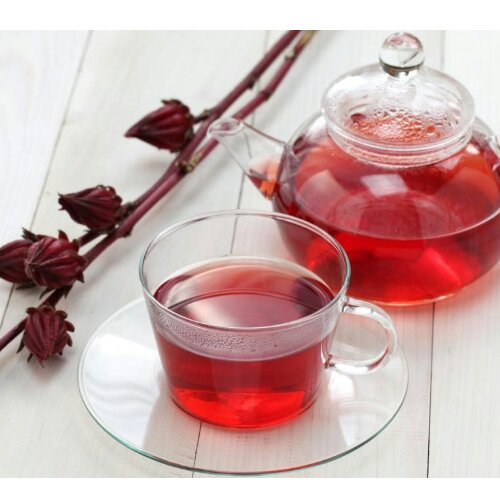 چایی ترش 75گرم خالص رنگش قرمز روشن یا قرمز تیره که به رنگ سیاه مایل هستش اسم های دیگری هم داری مثل چای مکی یا چای حجرا ت