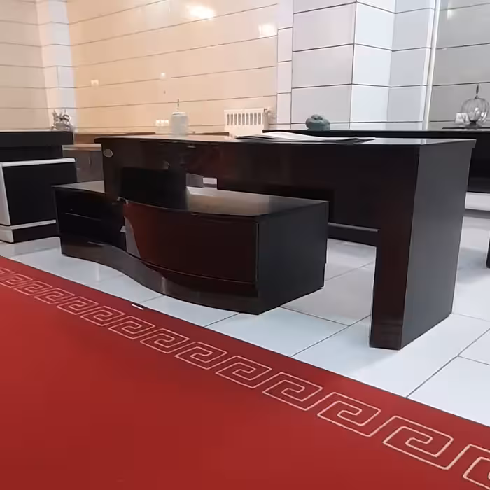 میز تلویزیون کد 202 جنس های گلس برند آتین ( نحوهی ارسال باربری  پس کرایه)