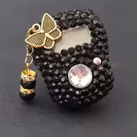 صلوات شمار نگینی رنگ مشکی ، همراه آویز  ، نگین ها براق و بدون ریزش و محکم ،