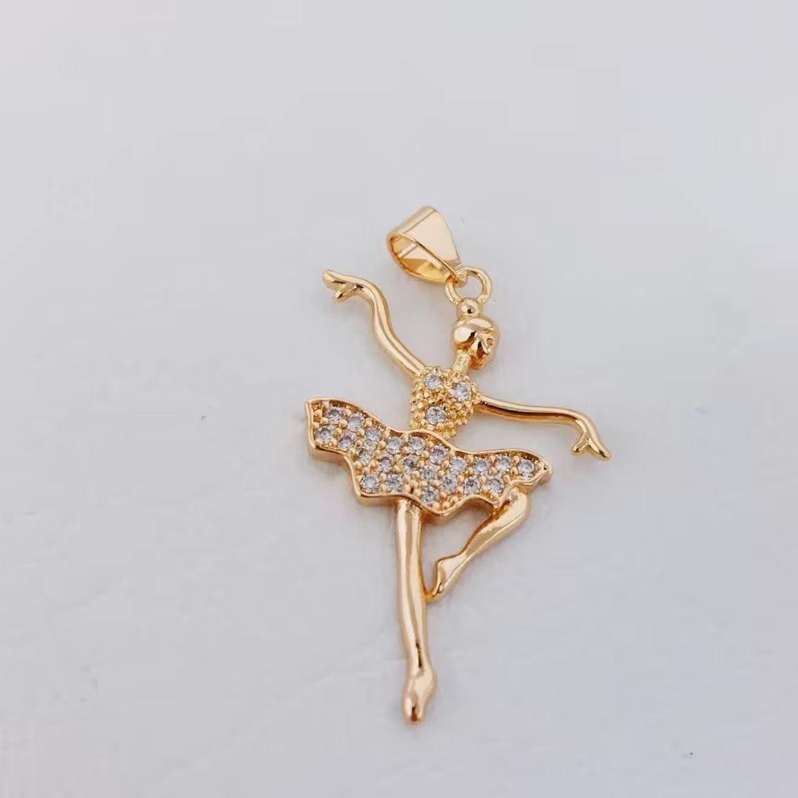 پلاک بالرین کد10456طرح جواهر.آبکاری طلا.رنگ ثابت.ضدحساسیت