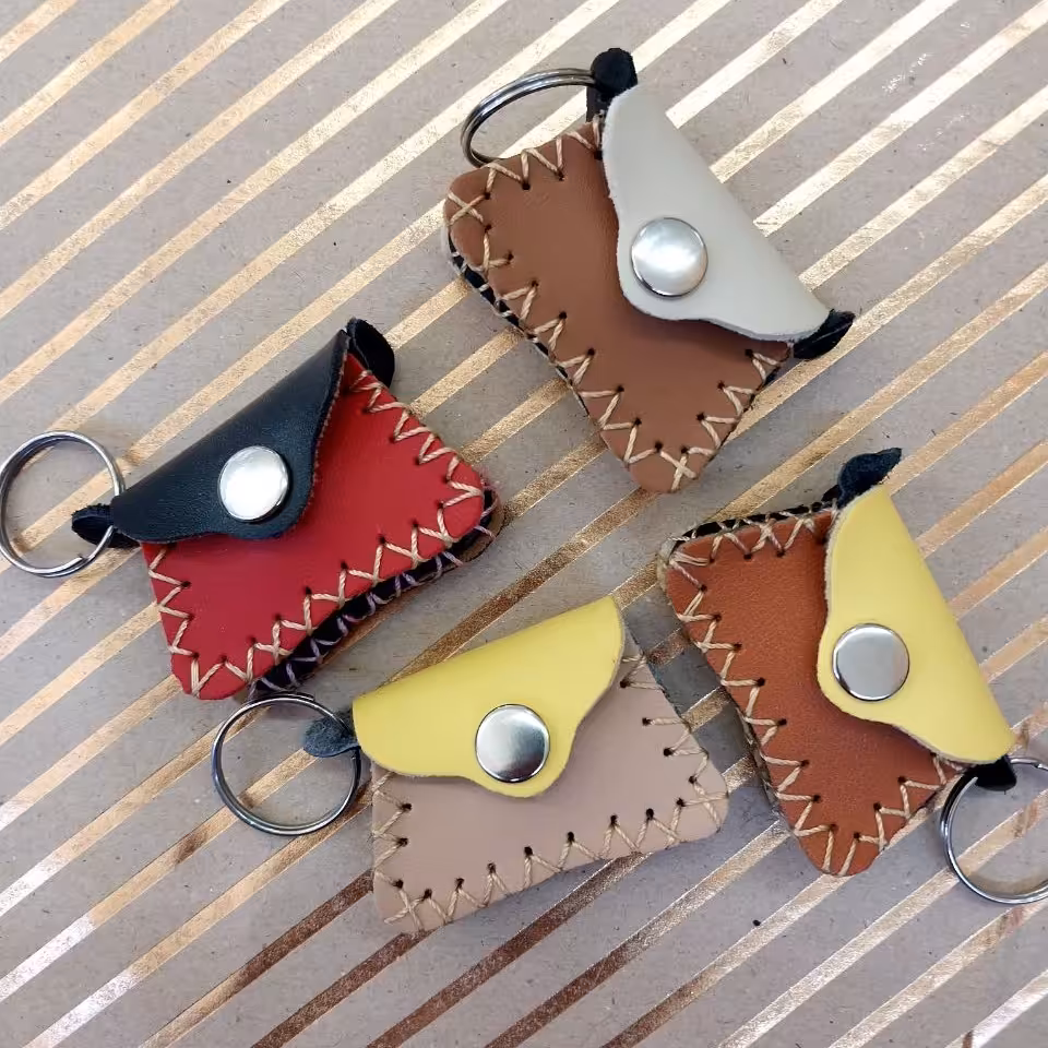 
جا کلیدی طرح کیف پول