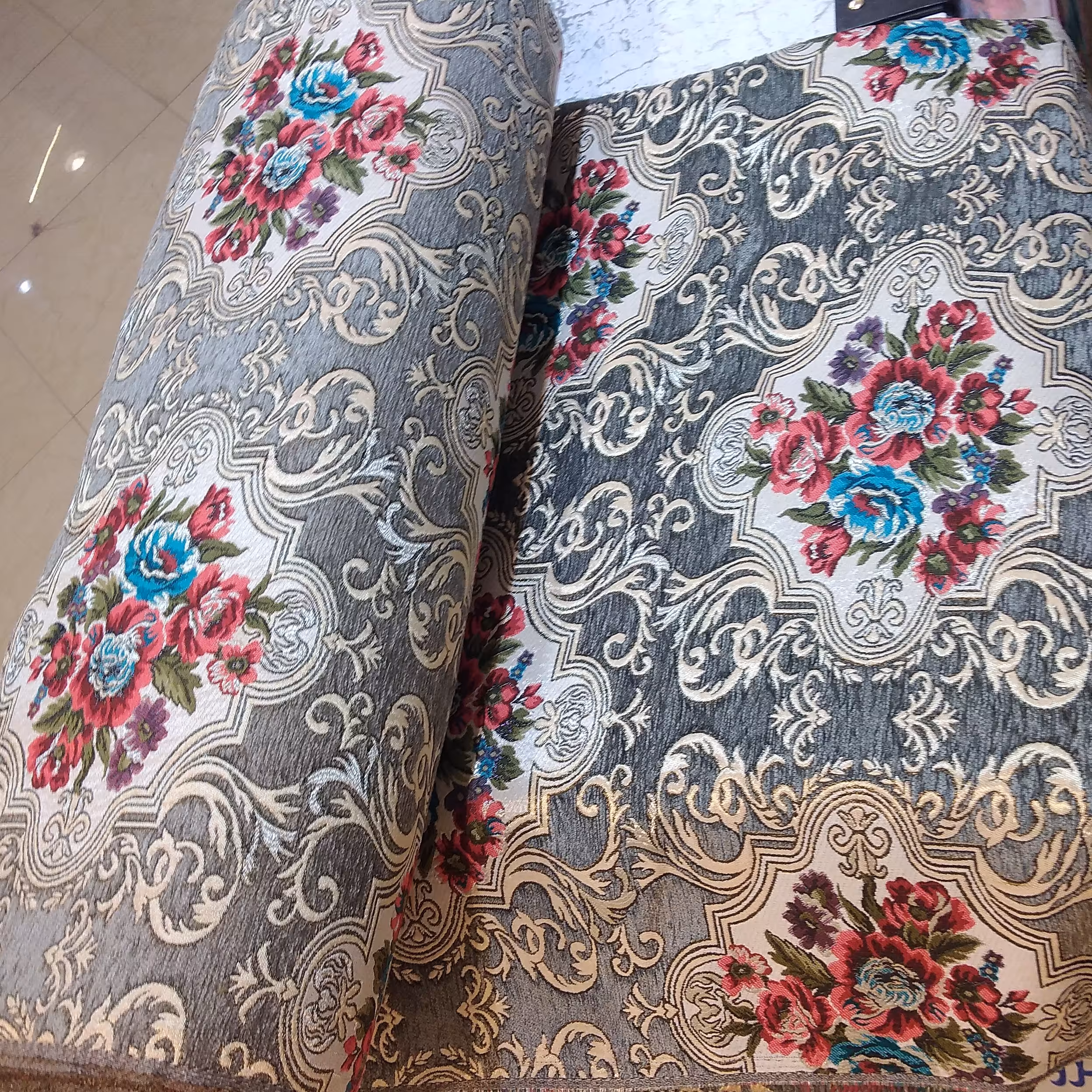 پرده دستکی و دکور  و مبلی