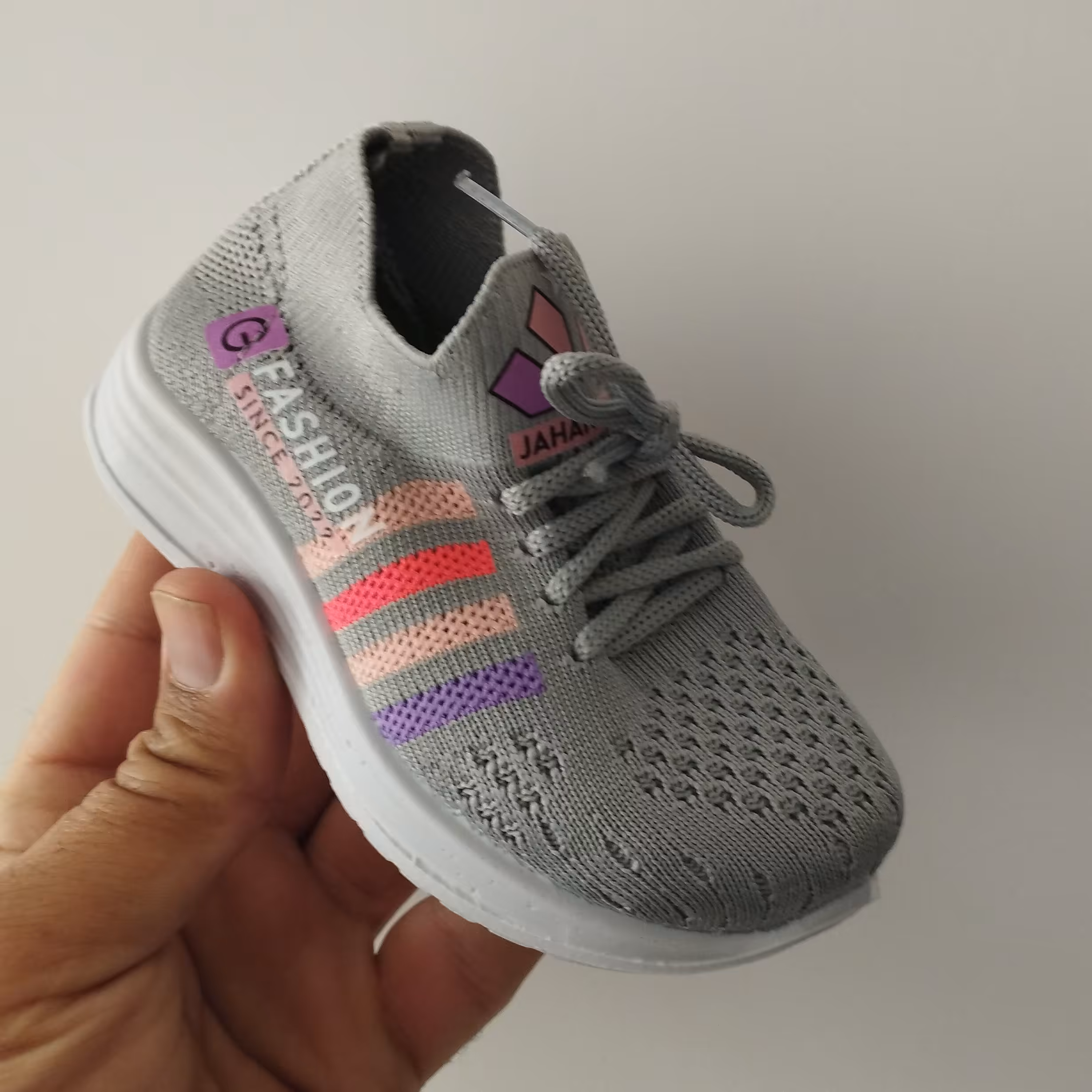 کفش کتونی اسکیچرز(جورابی)