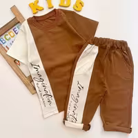 ست تیشرت و شلوار اسپورت جنس سوپر پنبه لاکرا دار  عالی مناسب 6 تا 14 سال جذاب و شیک 