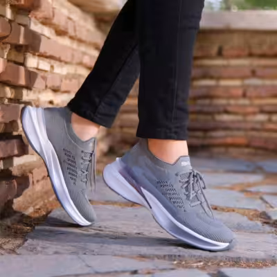 کتانی پیاده روی زنانه