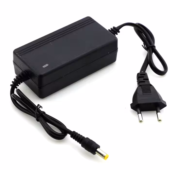 اداپتور سوییچینگ 12 ولت 2 امپر